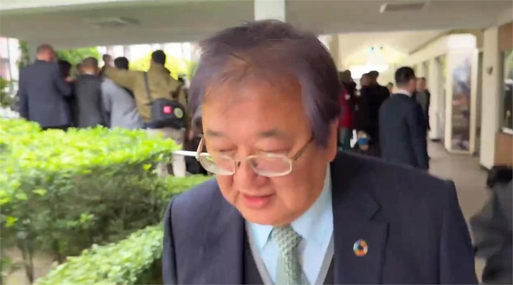 快新聞／林靜儀「呵呵小腦袋」酸醫護惹議　衛福部長邱泰源這樣說