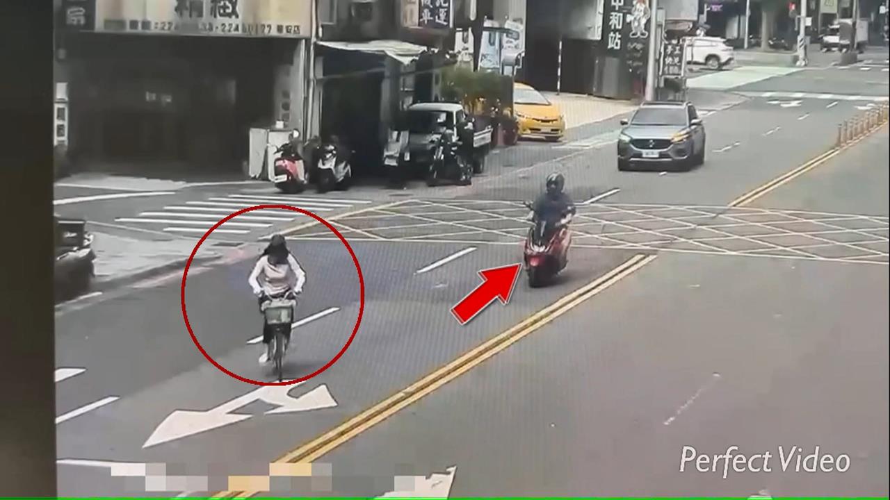 美籍藝人柯龍「遇三寶鬼切」摔車 鐵馬婦嗆:不會自己閃喔