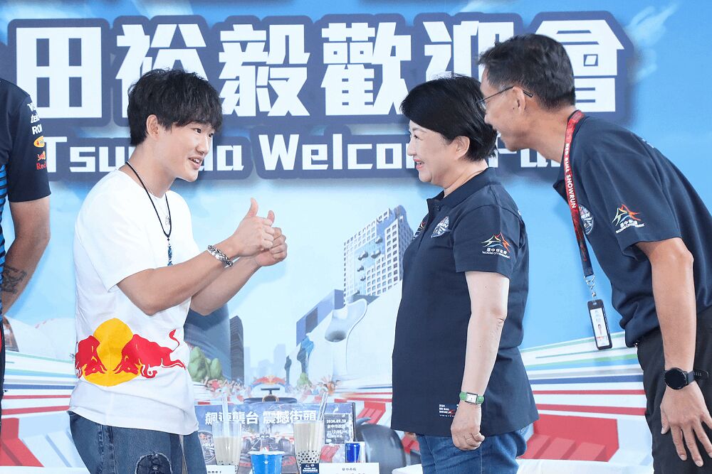 角田裕毅升任F1 Red Bull一隊正選車手　盧秀燕：我全心全意為你加油