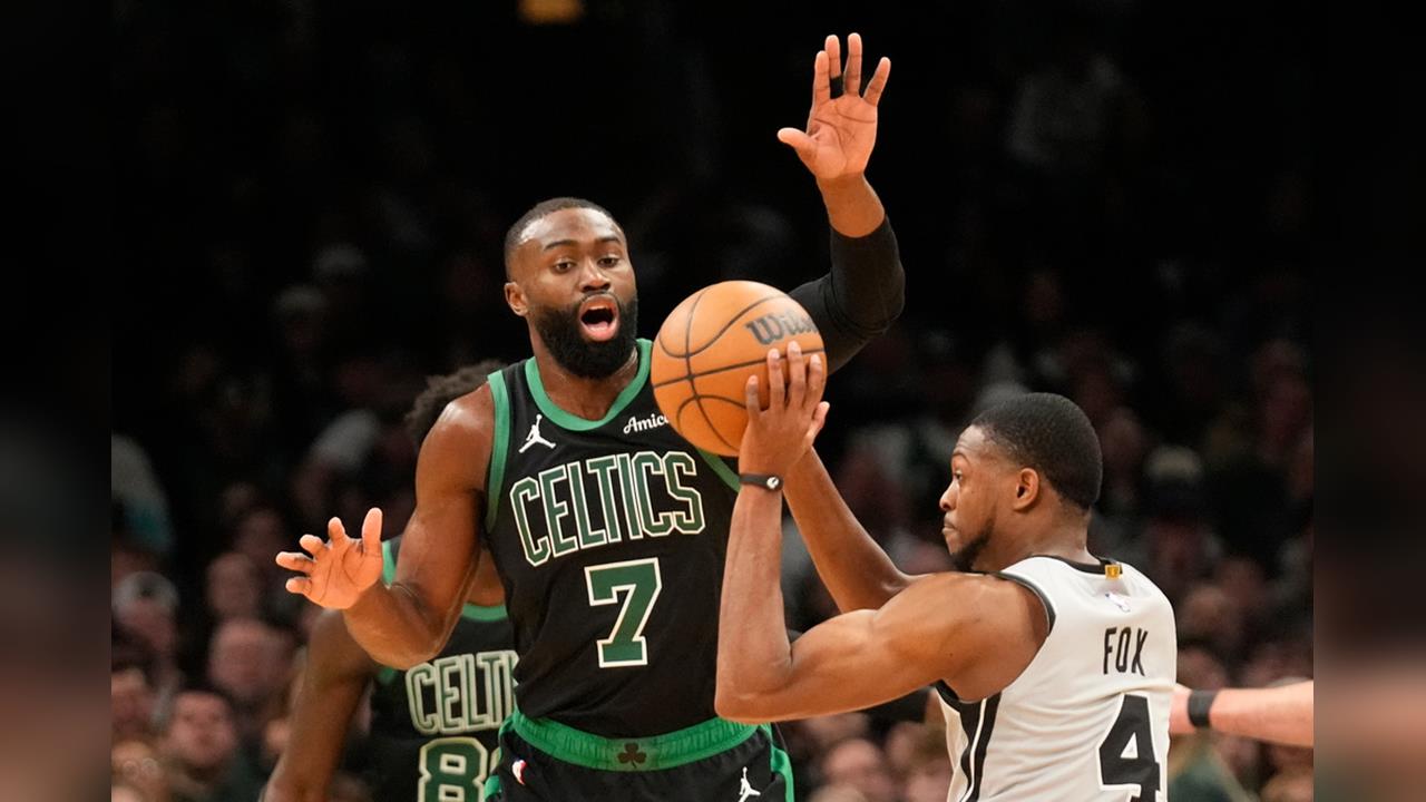 NBA (影)／即使被罰款也要抱怨裁判！塞爾提克大將布朗輸球後痛批執法雙標