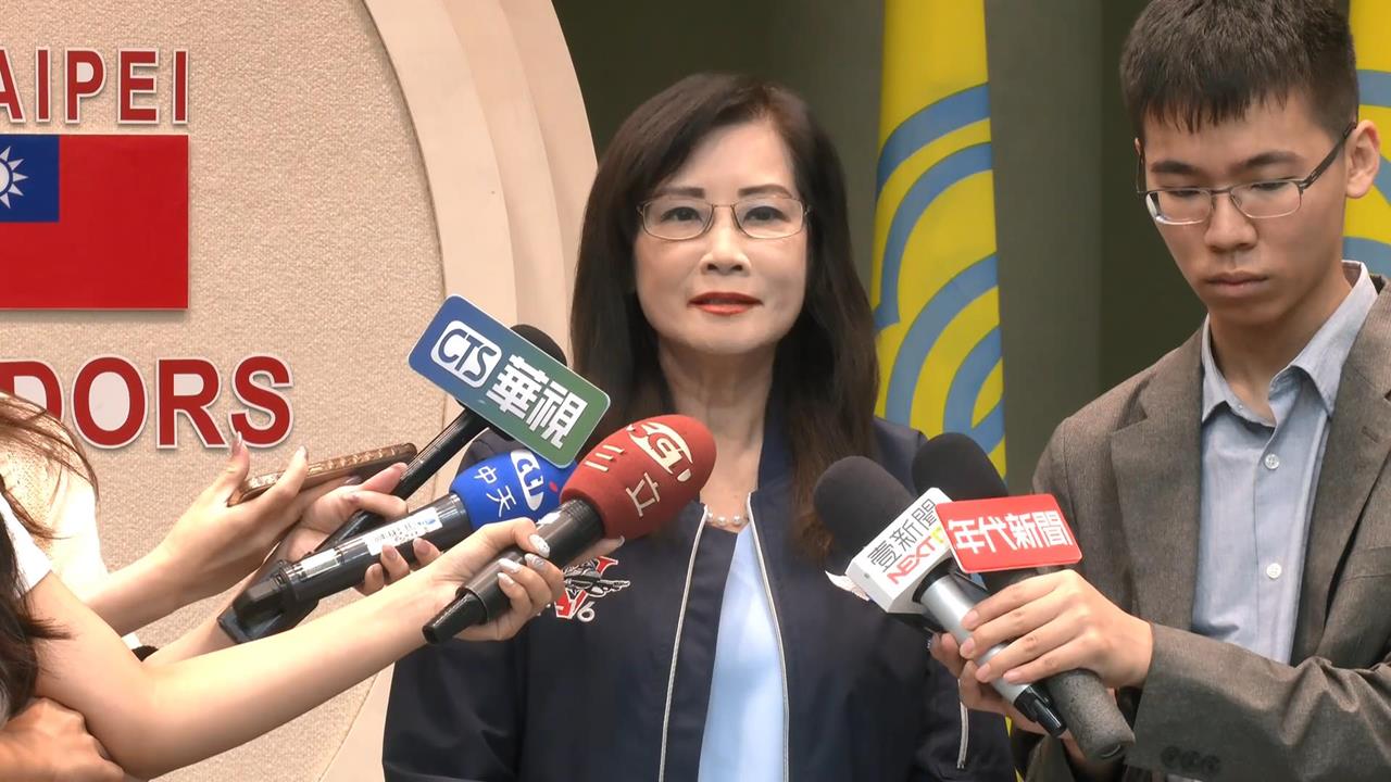 快新聞／秦慧珠大開撕！提告粉專意願曝光　政客爽飆粗口「爆3字」酸爛