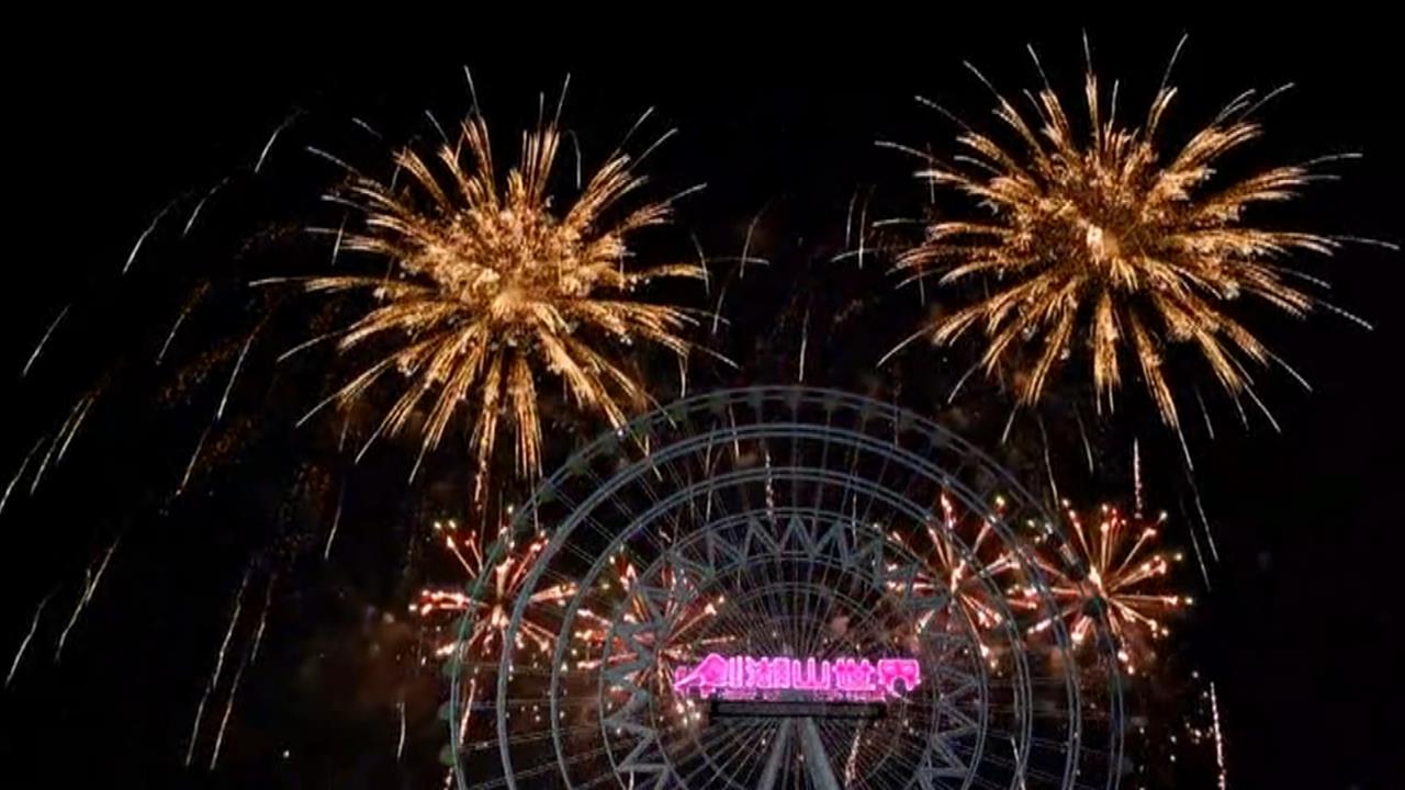 ２０２６跨年會視覺饗宴　中部摩天輪煙火秀大車拚