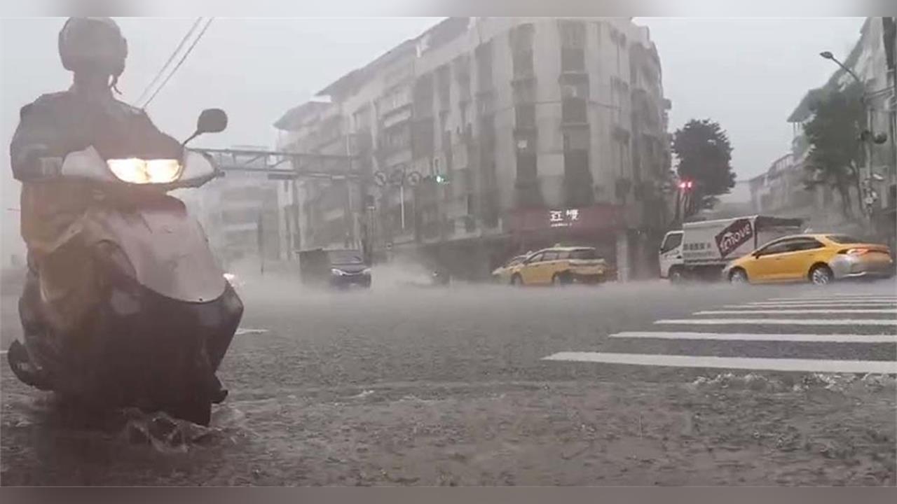 快新聞／南方雲系北移水氣增「南部、花東雷陣雨」　午後各地留意短時強降雨