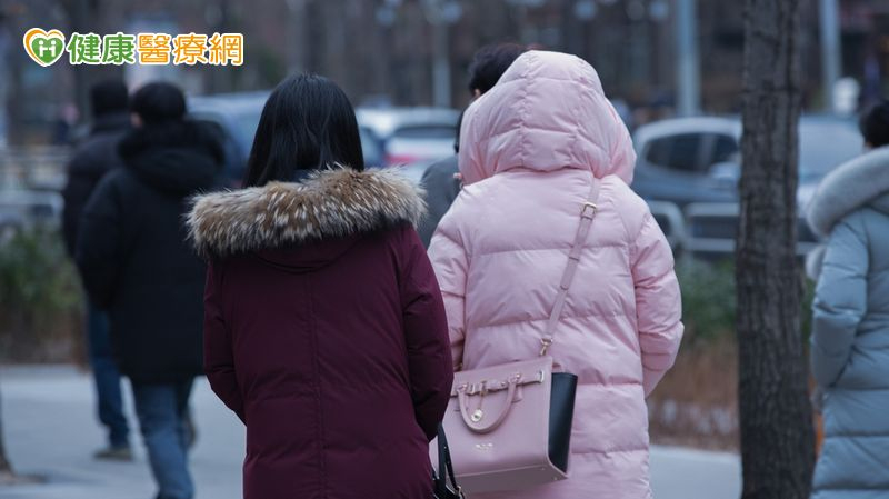 氣溫愈來愈低！　專家教「正確抗寒守則」防健康威脅