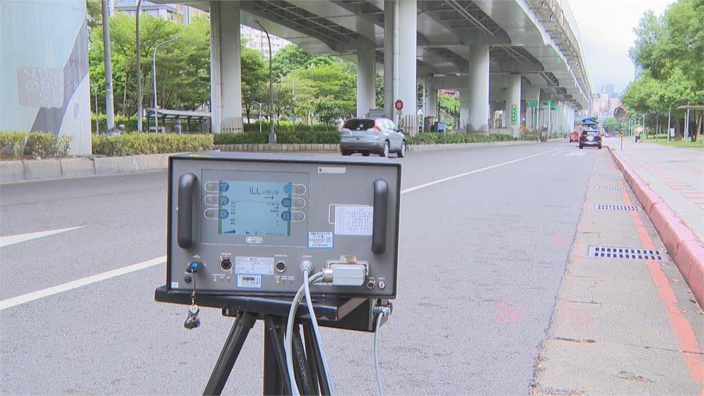 王陽明忠孝東路飆92公里挨罰2千　違規不適用新法未吊扣車牌