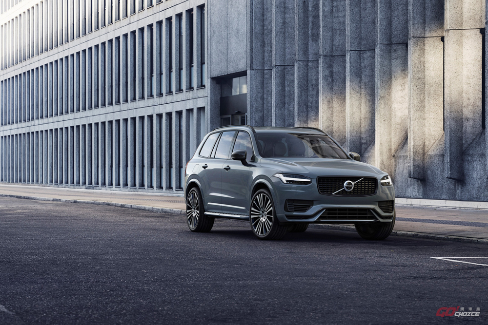 VOLVO休旅車與旅行車系獲《Car & Driver》編輯嚴選獎項肯定