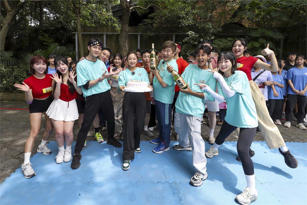 《綜藝大集合》慶祝父親節被要求幫忙「付清」房貸!綜藝天王胡瓜、阿翔一臉錯愕