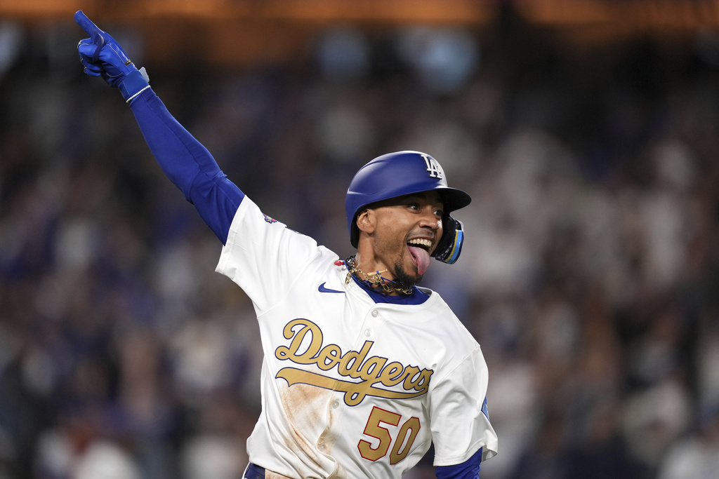 MLB(影)／爆瘦10公斤依然神勇！「木屐」貝茲雙響砲向老虎說再見