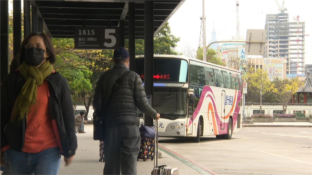 快新聞／連假第2日壅塞路段出爐　公路局：國道客運還有逾57％空位