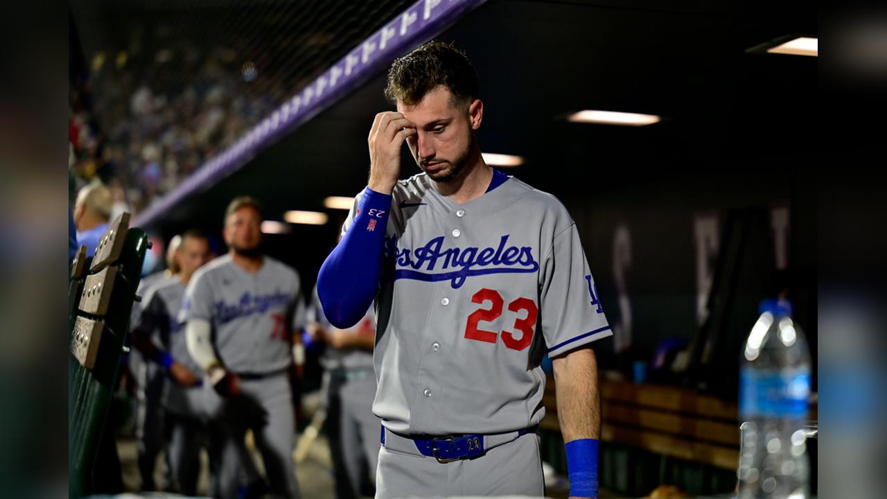 MLB(影)／打不準、接不到又情緒潰堤！羅伯茲公開力挺76億台幣巨星