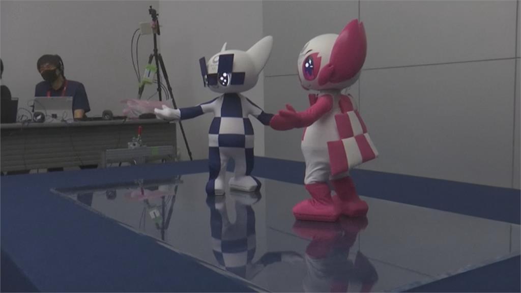 東奧吉祥物機器人　變身舞王超可愛