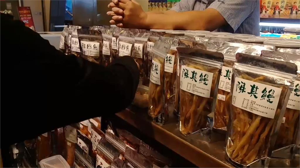 零食業者出奇招搭政治熱 鰻魚系列叫「陳其鰻」