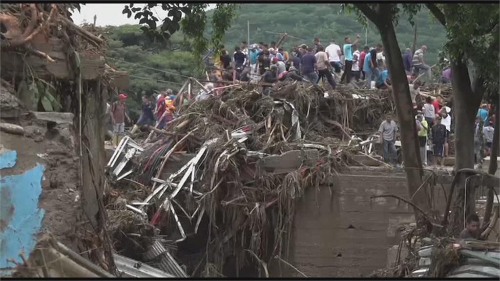 委內瑞拉豪雨引發土石流　村莊遭淹沒　多人喪生