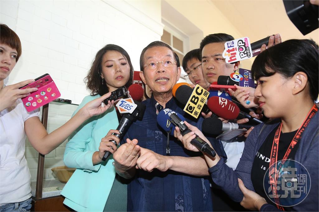 台籍配偶可在日本戶籍欄登記為台灣　謝長廷曝幕後關鍵「感謝這些人」