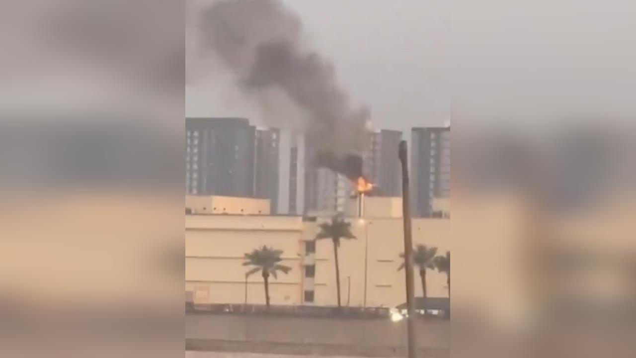 快新聞／疑遭伊朗攻擊！美國駐伊拉克使館直升機坪被擊中竄濃煙