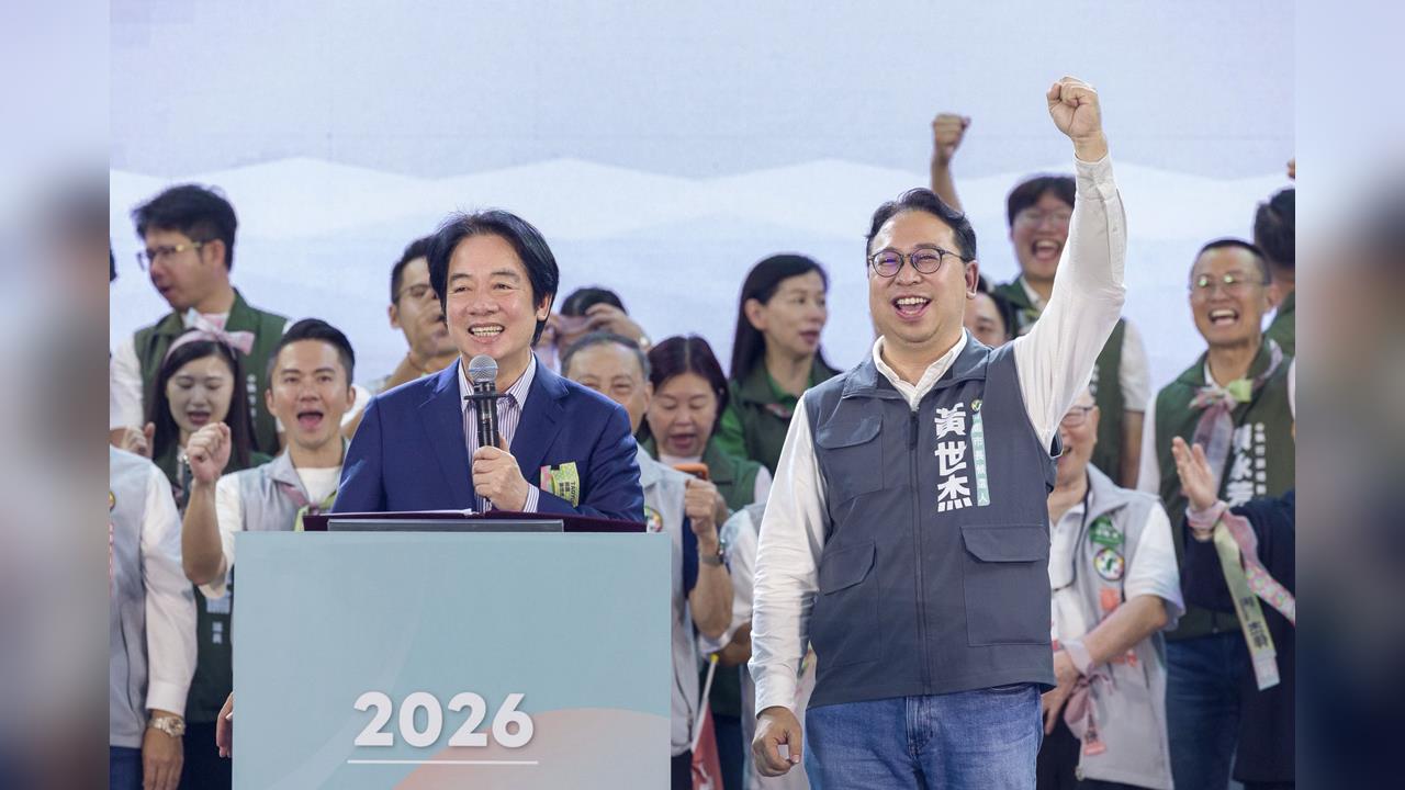 破萬人湧北區競總成立大會　黃世杰同台賴清德、蔡英文感性催票