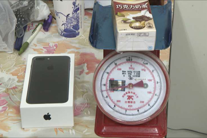 寄iPhone給朋友竟變奶茶？疑送貨員偷天換日