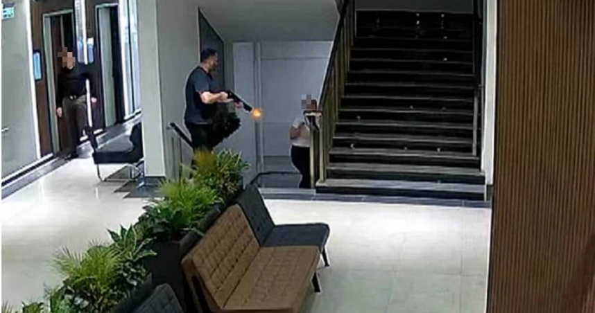 土耳其男闖前妻醫院3槍轟殺她!死者事前早收死亡威脅 院方「拒絕批假」:他不敢來