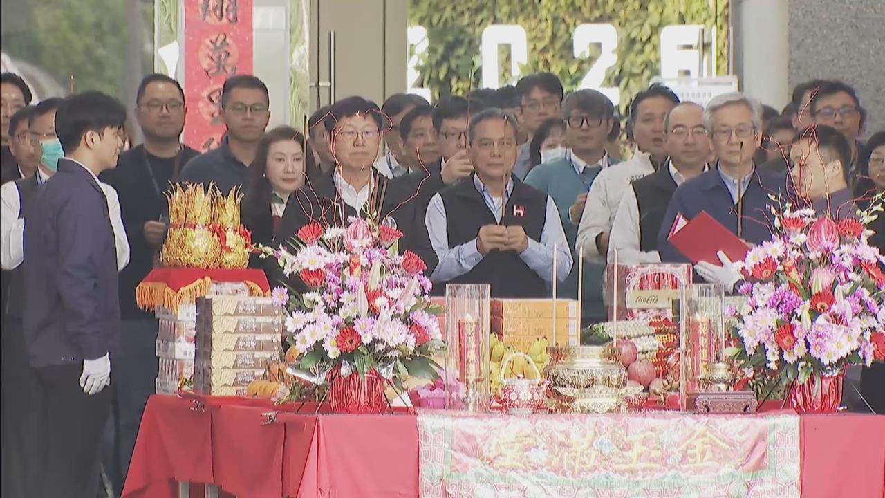 快新聞／鴻海招待百名員工赴日看經典賽　劉揚偉：我也很羨慕他們