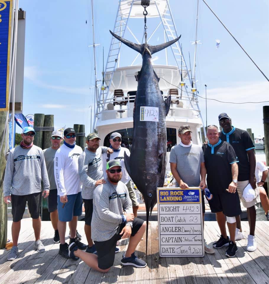 籃球之神參戰釣魚大賽 200公斤馬林魚手到擒來