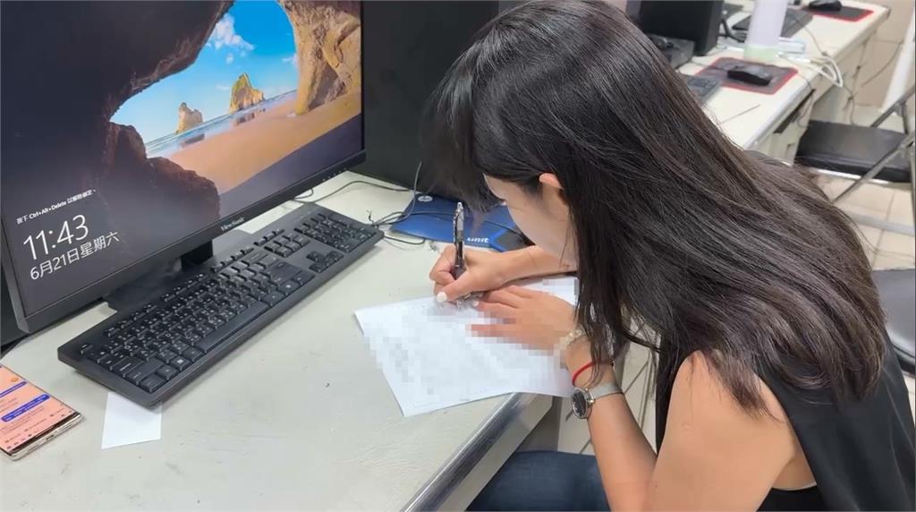 快新聞/遭陌生男傳訊「裸照威脅」 林亮君今赴派出所報案:讓人害怕