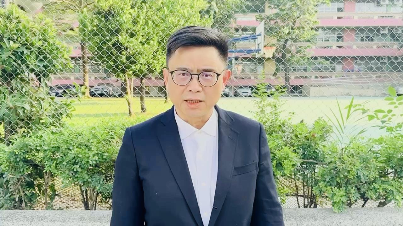 快新聞/小微竟嗆懷孕就能回台 賴瑞隆轟誤解法令:國人絕不接受武統言論