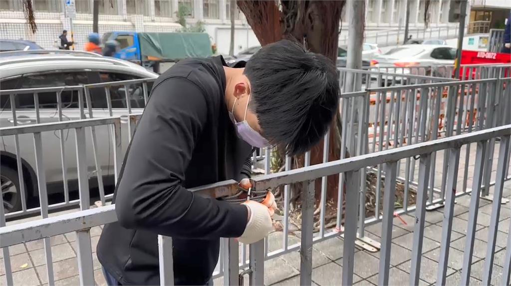 快新聞／柯文哲案今起訴！警方防衝突發生　北檢前架3層拒馬並加派警力