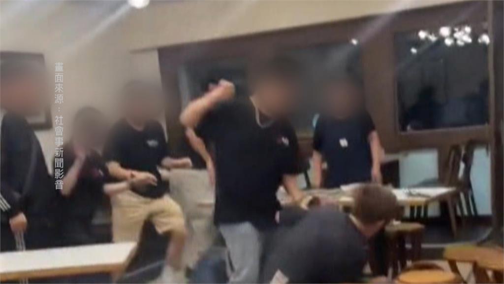 吃宵夜聊政治竟挨揍! 旁桌火鍋店員工3人毆打客人