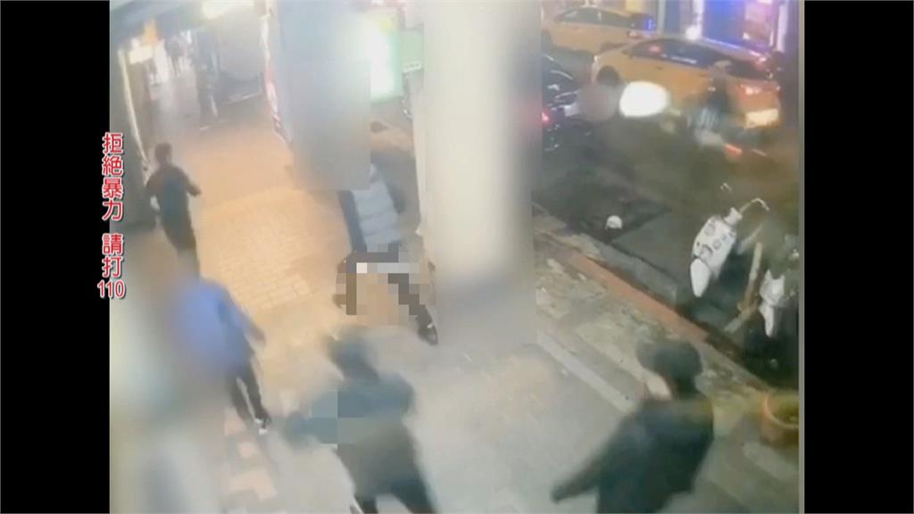 疑與其他酒客爆糾紛男子遭當街追砍身中4刀