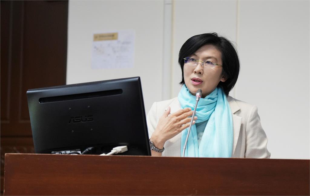 快新聞／立院黨爭釀憲政僵局　林岱樺籲效法李登輝：召開國是會議