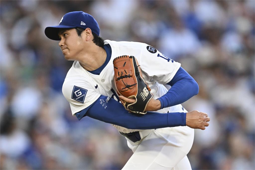MLB(影)/用球數過多!「投手大谷」首度先發小試身手 僅投一局失1分退場