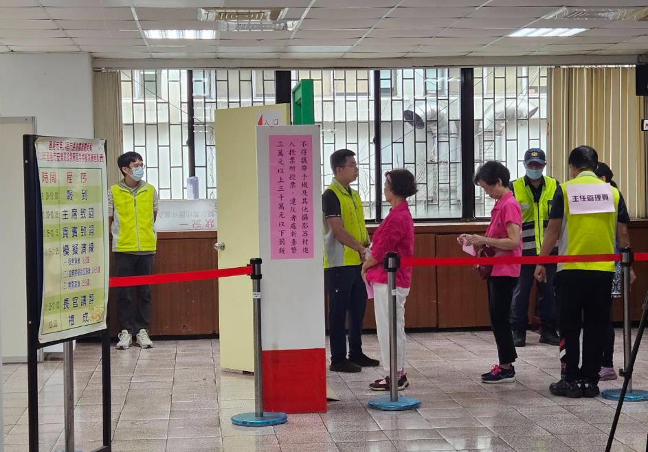 快新聞/備戰罷免投票選務工作 基隆選委會「投開票程序模擬演練」