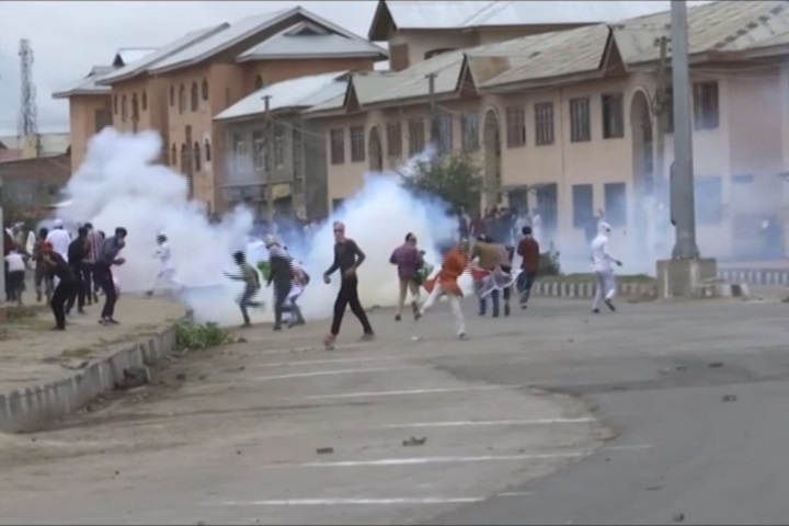 喀什米爾省反印度示威 民眾、政府軍爆衝突