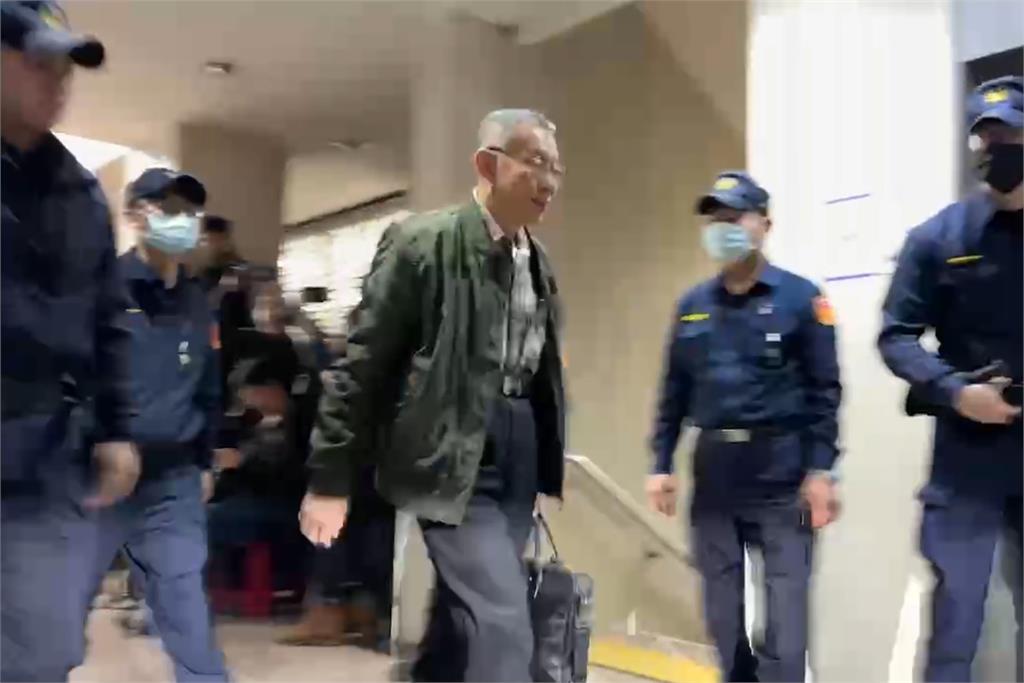 柯文哲「重返看守所」羈押禁見！四叉貓笑酸「回土城吃年夜飯」：司法又死惹