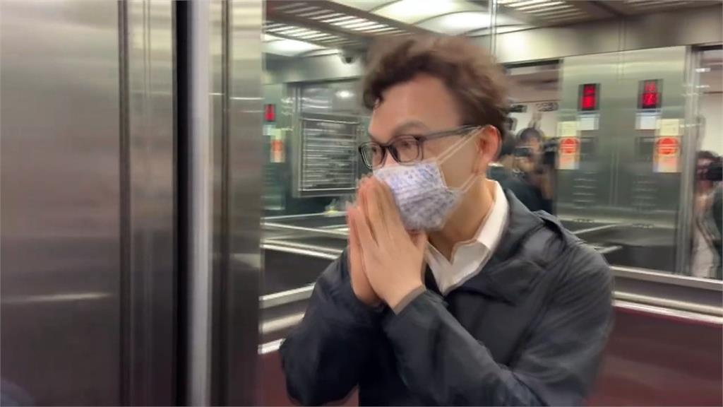 曾助鄭正鈐動員外籍人士上凱道　何氏卿又被控使詐向同鄉下手！