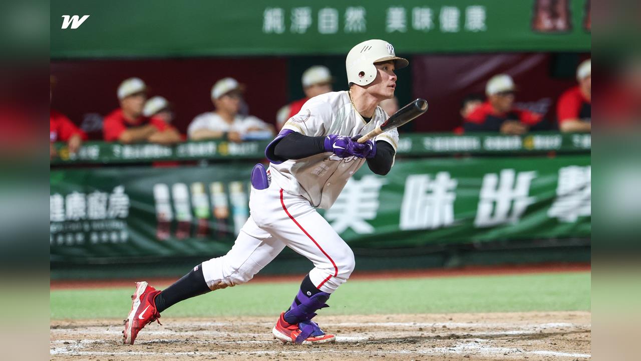 中職(影)／味全龍2026薪資調整結果出爐！李凱威最長8年約成「億元男」