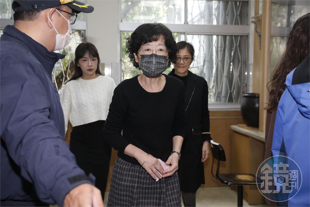 陳珮琪替柯文哲申請奔喪　北所：擇定妥適時間返家