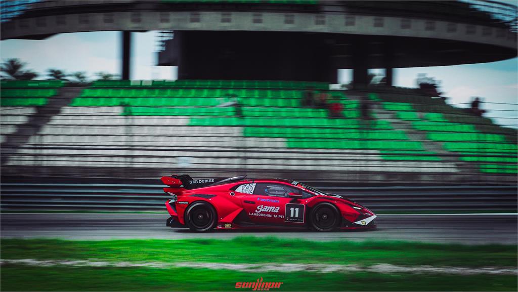 快閃雪邦！直擊2024 LAMBORGHI<em>N</em>I Super Trofeo亞洲挑戰賽馬來西亞開幕戰