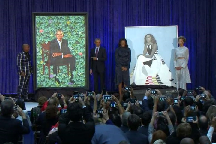 歐巴馬夫婦肖像畫亮相 歐巴馬自嘲白髮太多