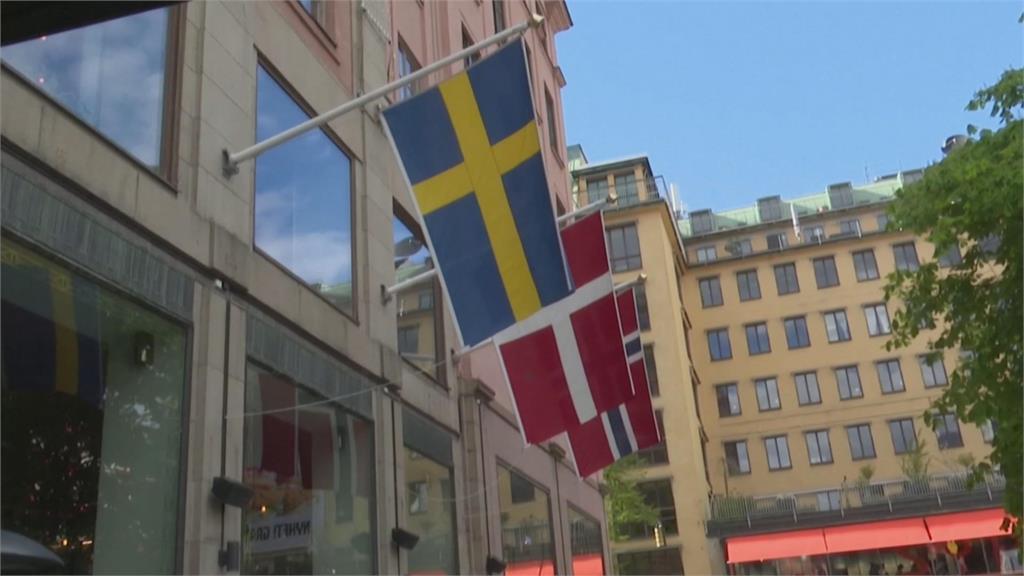 芬蘭加入北約申請　瑞典跟進　北約表歡迎