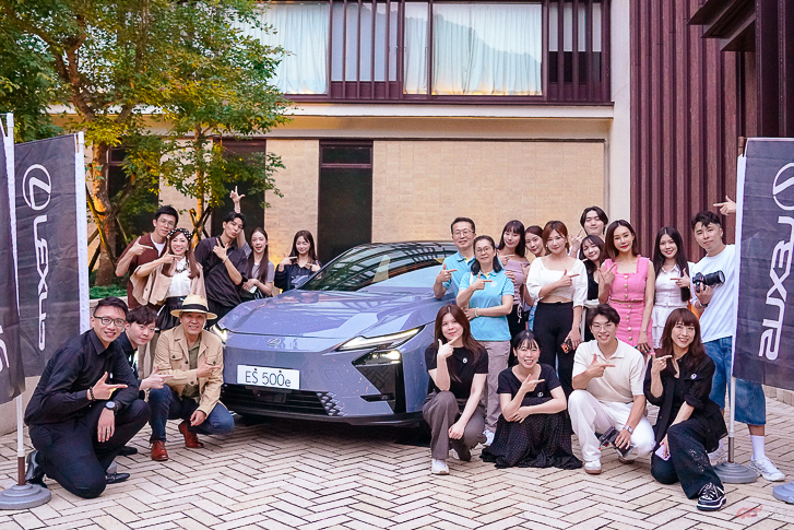 LEXUS 打造 ES 500e 試駕體驗系列活動