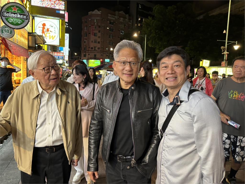 黃仁勳最愛小吃！「台北美食圖鑑」掀討論　北市觀傳局挨批沒「借力使力」