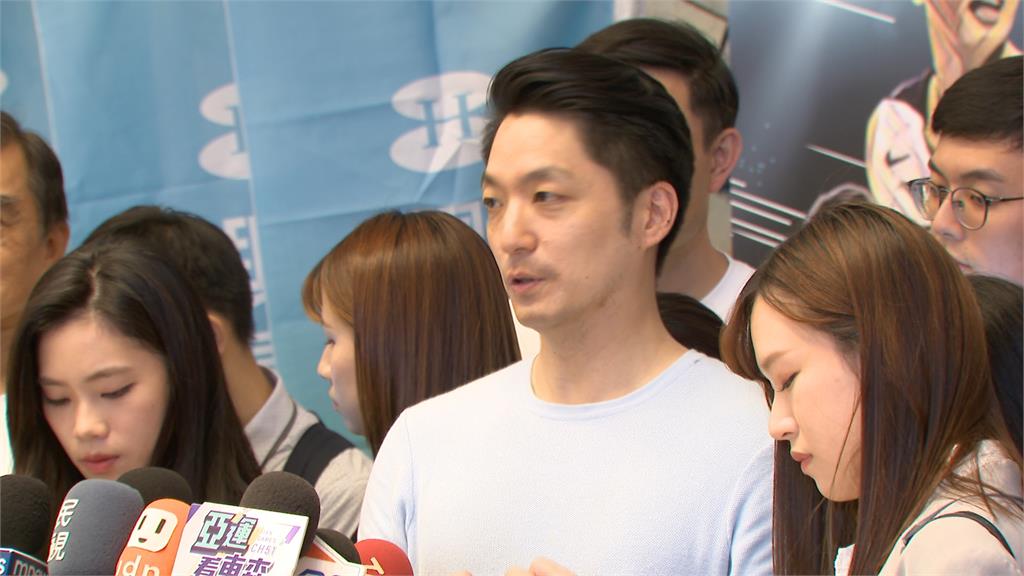 蔣萬安合照立委參選人、密會侯友宜　積極輔選遭綠酸「母雞不夠強」