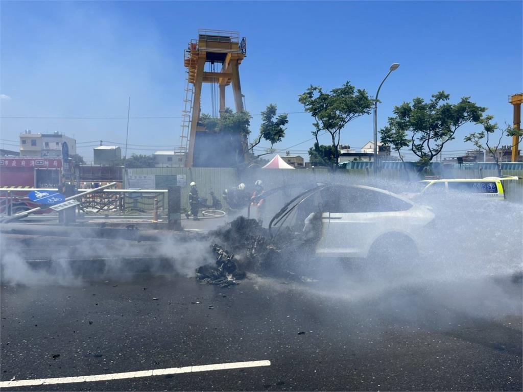 快新聞／林志穎開特斯拉載兒自撞送醫　警方曝車禍當下「未注意車前狀況」