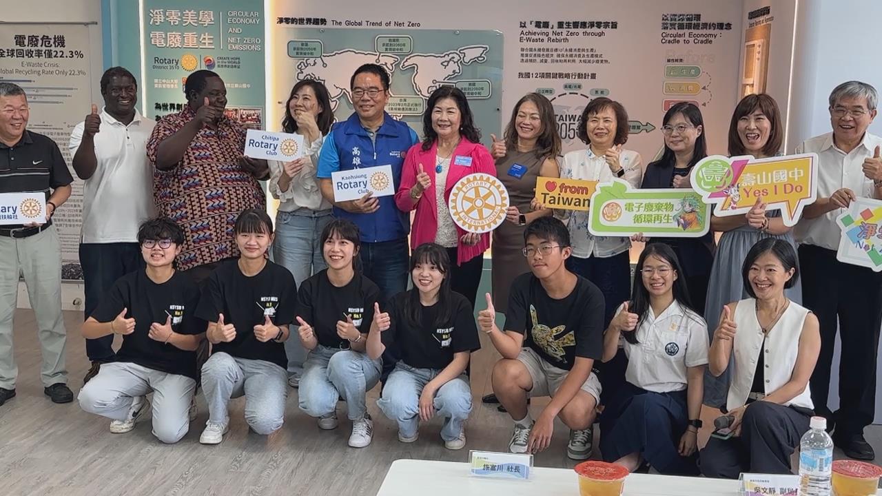 高雄200台"愛心電腦"送非洲 助馬拉威學生助翻轉人生