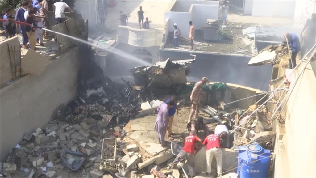 巴基斯坦客機墜毀107人全罹難 失事前曾發求救訊號