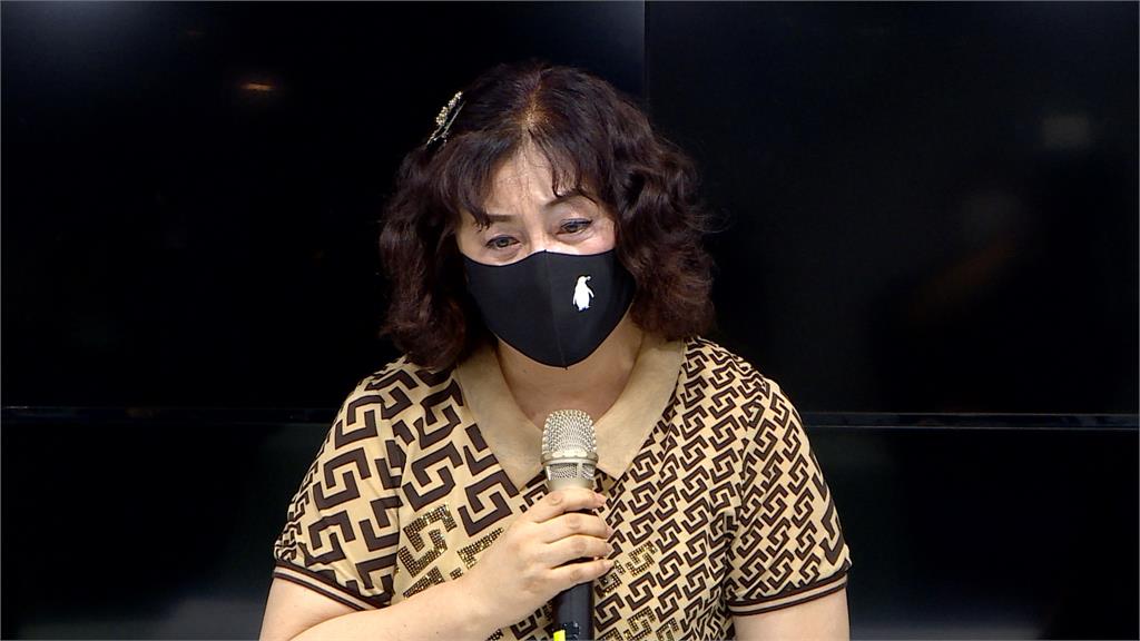 帝寶貴婦捲洗錢背信爭議　淚灑記者會澄清
