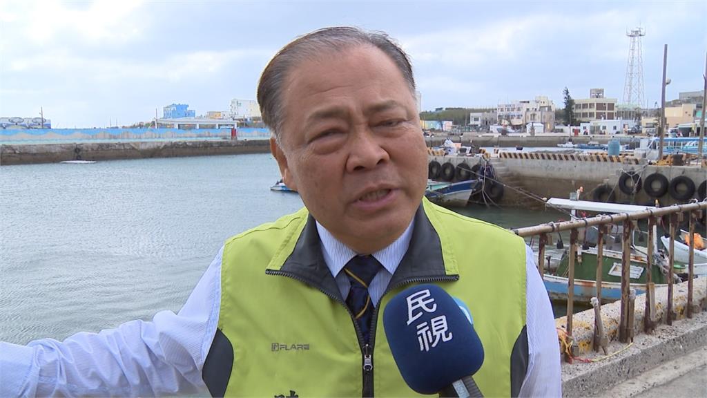澎湖9級風浪高5米！陳光復搭船離島拜票