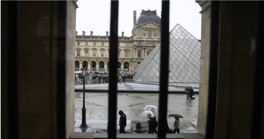 驚天竊案後再爆「漏水危機」！羅浮宮曝基礎設施老化隱憂