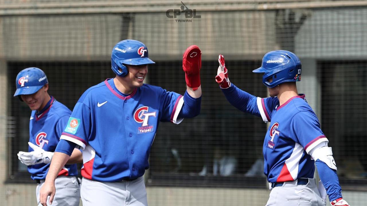 經典賽(影)／日本隊考慮改變投球策略？軟銀二軍主帥直言「台灣隊很擅長打直球」